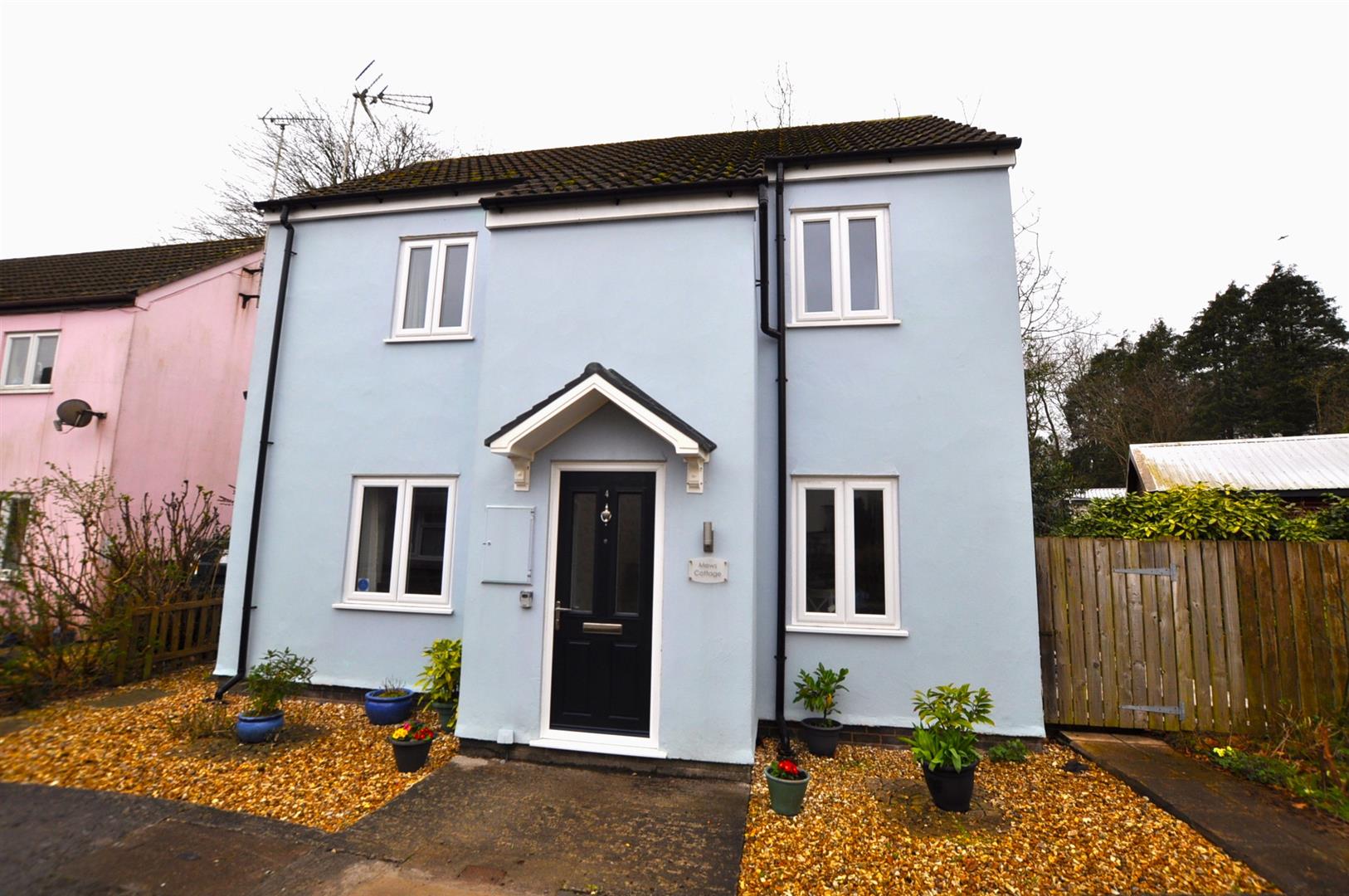 Wogan Mews, Laugharne, Carmarthen, SA33 4TB
